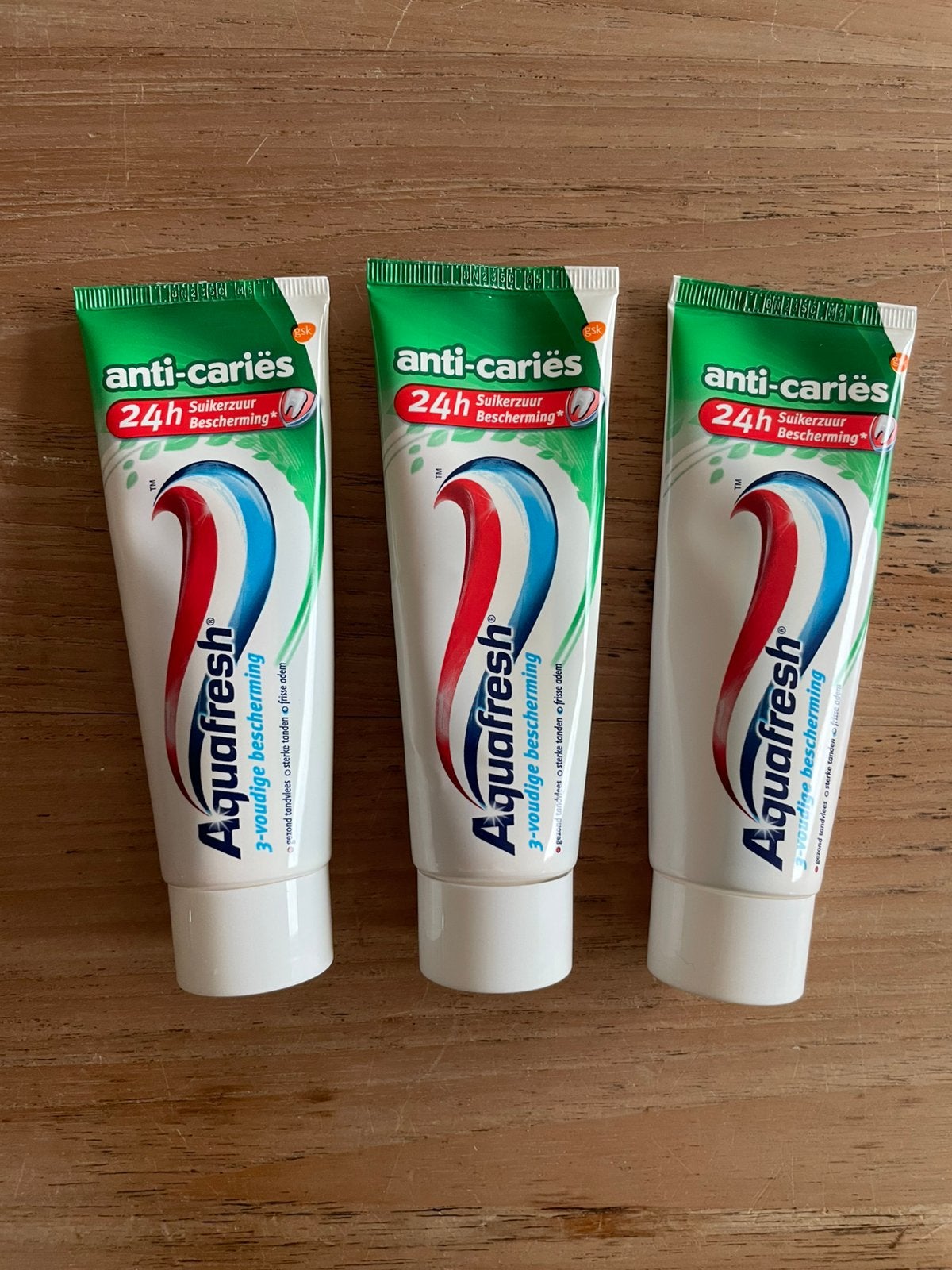 3 tubes Aquafresh tandpasta; nieuw!, Sieraden, Tassen en Uiterlijk, Uiterlijk | Mondverzorging, Ophalen of Verzenden, Nieuw, Tandpasta