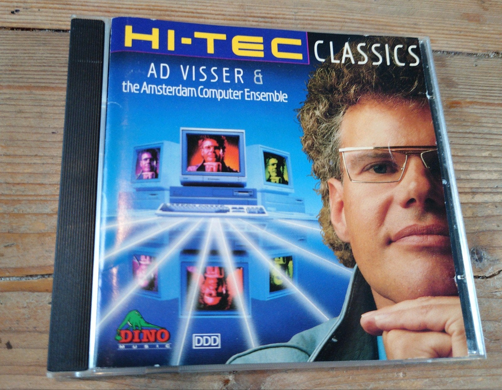 Ad Visser - Hi-Tec Classics, Ophalen of Verzenden, Modernisme tot heden, Gebruikt, Overige typen