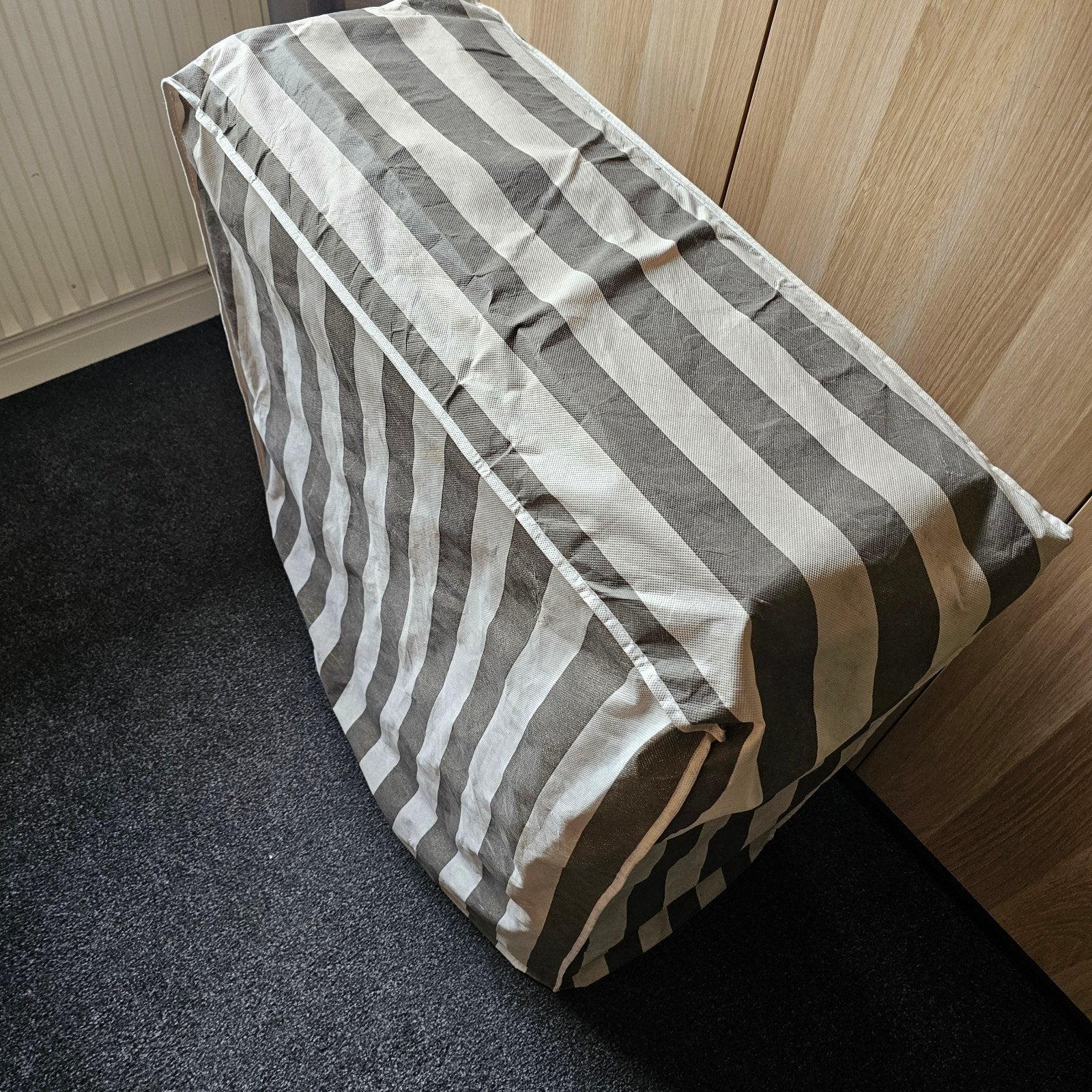 Logeerbed - Opvouwbed 190 x 80 cm, Ophalen, Eenpersoons, 190 cm of minder, Zo goed als nieuw