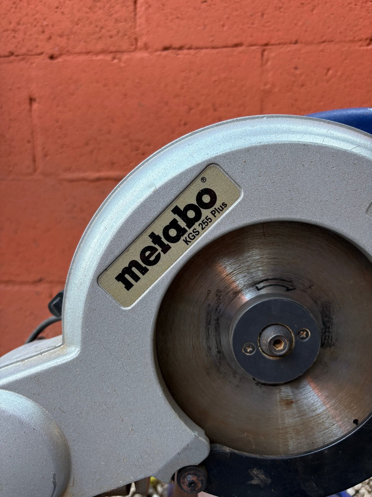 Metabo KGS 255 Plus Afkortzaag, Doe-het-zelf en Verbouw, Ophalen, Gebruikt, 70 mm of meer, Afkortzaag