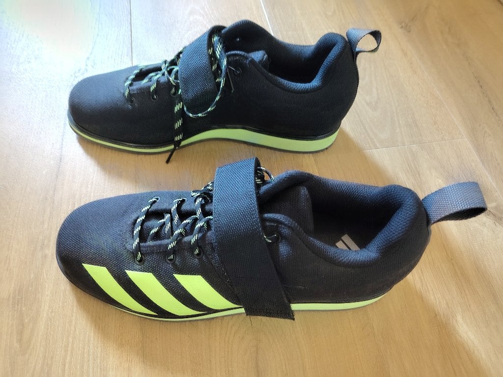 Adidas Powerlift 4 gewichthefschoenen maat 44, Ophalen, Zo goed als nieuw, Overige typen