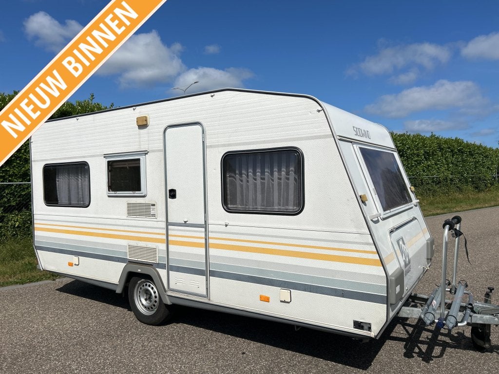 Knaus Sudwind 440 RONDZIT, VOORTENT 300XL, Niet ingevuld, Standaardzit, Bedrijf, Niet ingevuld