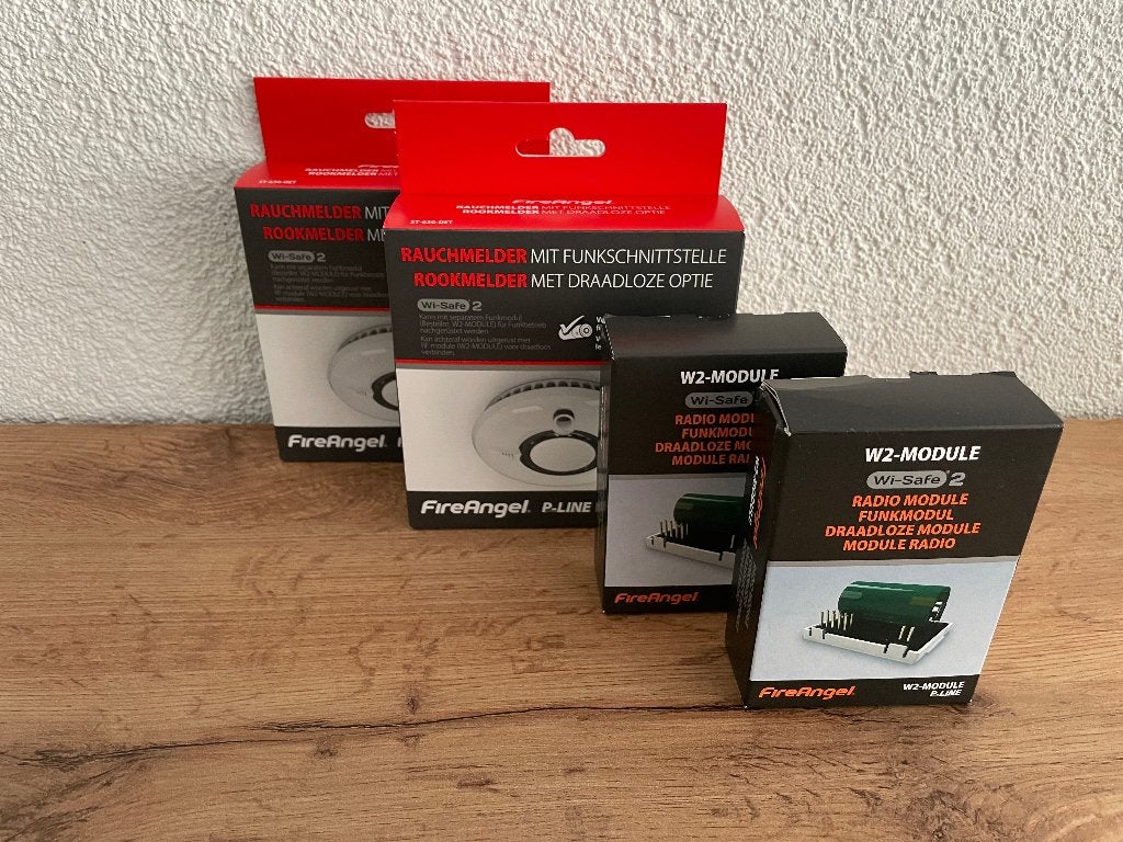 FireAngel 2 Rookmelders met 2 draadloze modules NIEUW, Doe-het-zelf en Verbouw, Alarmsystemen, Ophalen, Detector, Sensor of Melder