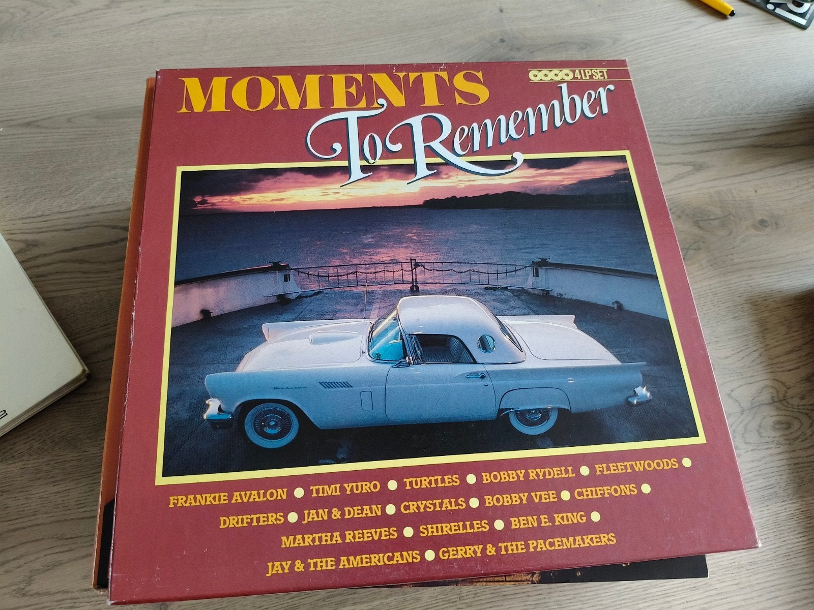 Moments To Remember - 4LP Set met diverse artiesten, Boxset, Gebruikt, Pop, Boxset