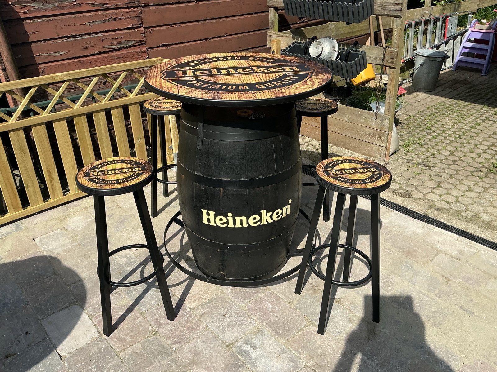Heineken bierton statafel met 4 krukken, Ophalen, Zo goed als nieuw, Rond, Hout