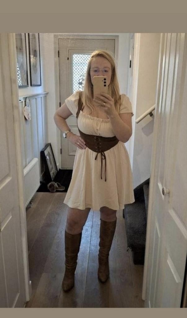 Oktoberfest jurk (Nieuw!) Maat m dirndl tiroler jurk jurkje, Ophalen of Verzenden, Zo goed als nieuw, Maat 38/40 (M), Blauw