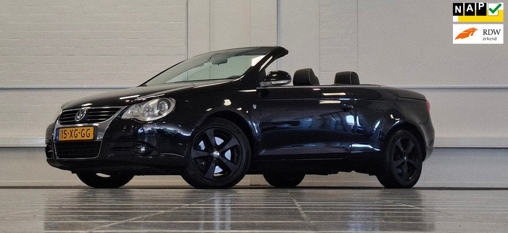 Volkswagen Eos 2.0 T-FSI 200pk 3e Eigenaar Leer Xenon Kleppe, Auto's, Volkswagen, Gebruikt, 4 cilinders, 4 stoelen, Zwart