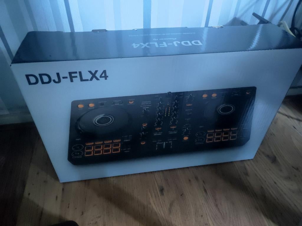 Complete DJ-set: voor beginnende feestDj, Muziek en Instrumenten, Dj-sets en Draaitafels, Ophalen of Verzenden, Zo goed als nieuw