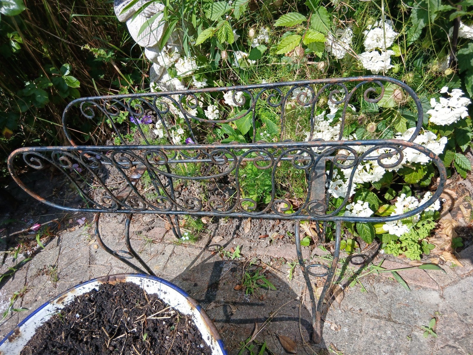 Antieke ijzeren plantenbakhouder, Ophalen, Gebruikt, Balkon, Metaal