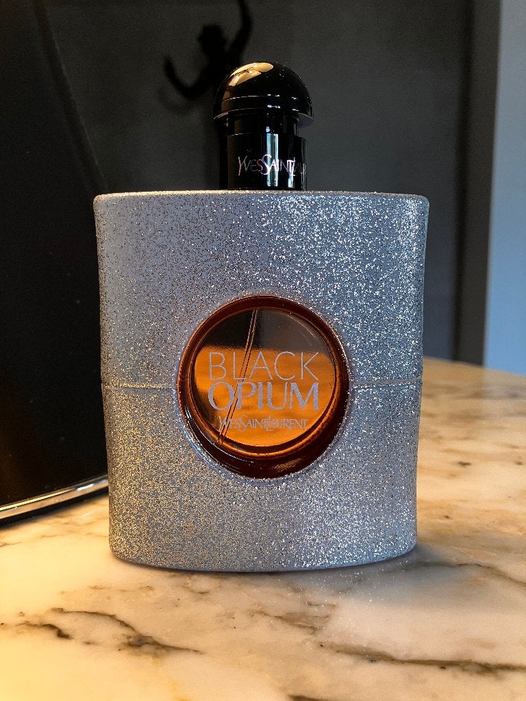ys laurent black opium eau de parfum glitter 90 ml, Sieraden, Tassen en Uiterlijk, Ophalen of Verzenden, Nieuw
