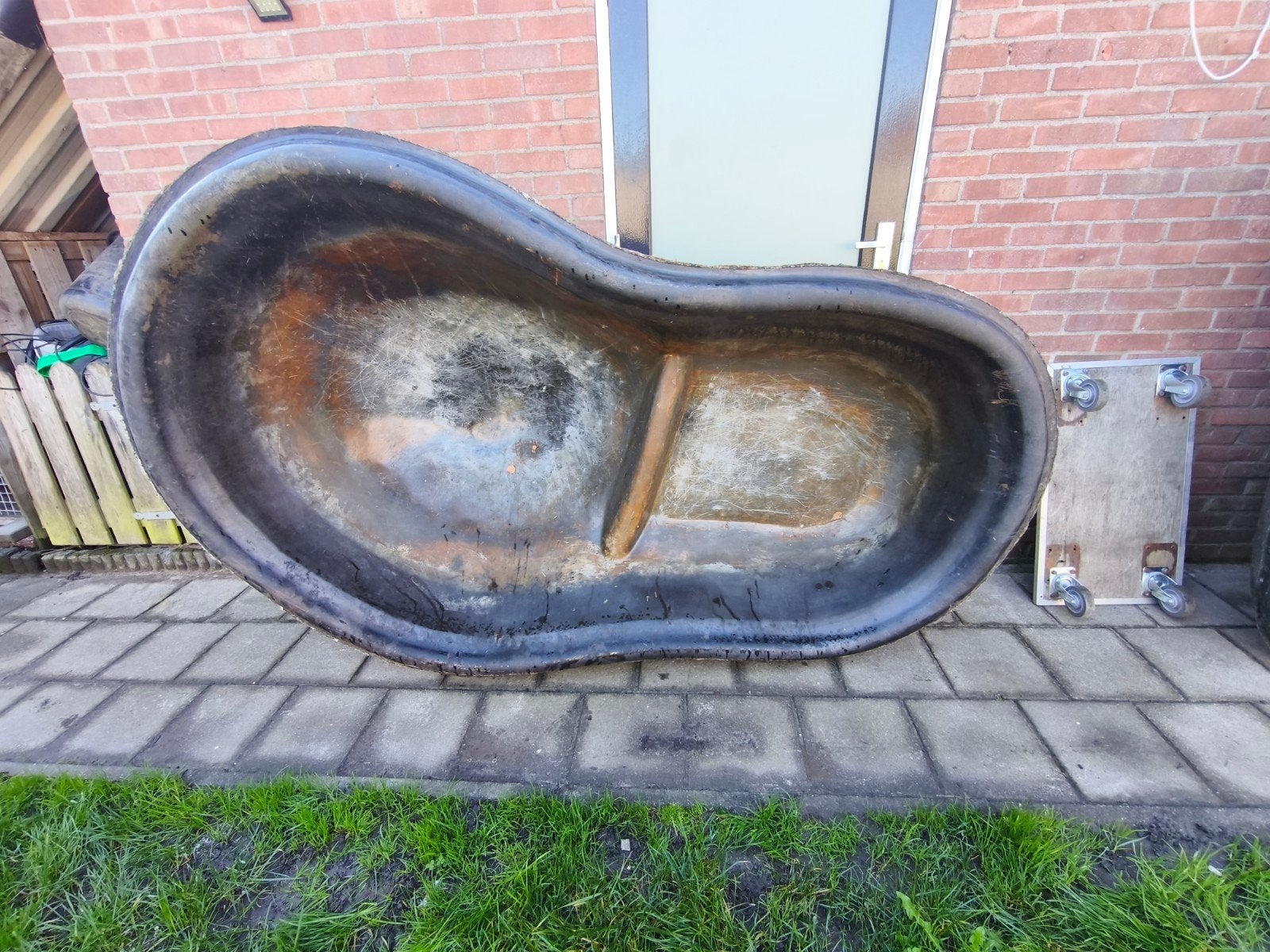 Voorgevormde polyester vijver vijverbak, Ophalen, Gebruikt