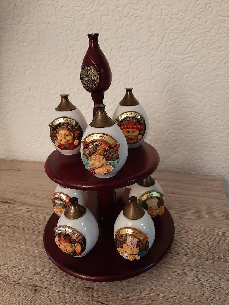 laven efteling caroussel met 8 kruiden eieren, Verzamelen, Efteling, Ophalen of Verzenden, Zo goed als nieuw, Gebruiksvoorwerp