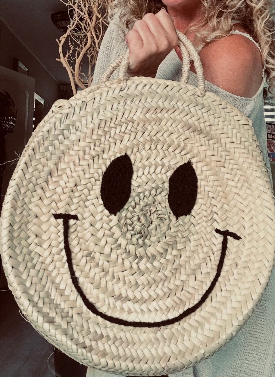 Ronde rieten handtas met smiley , nieuw, Ophalen of Verzenden, Nieuw, Beige, Handtas