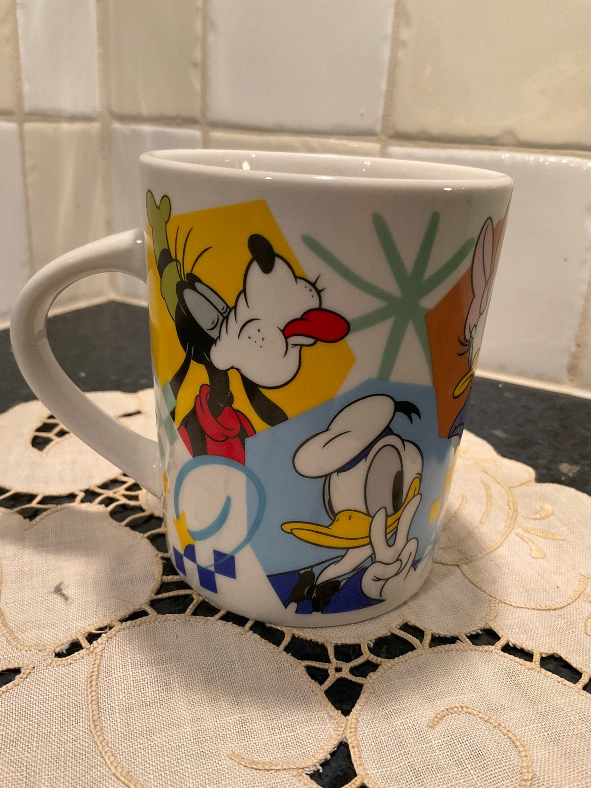 Disney Mickey & Friends Mok - Goofy, Donald, Minnie, Mickey, Ophalen of Verzenden, Gebruikt