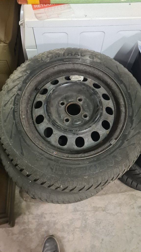 Winterbanden R14 175/R14 82T M&S, Ophalen
