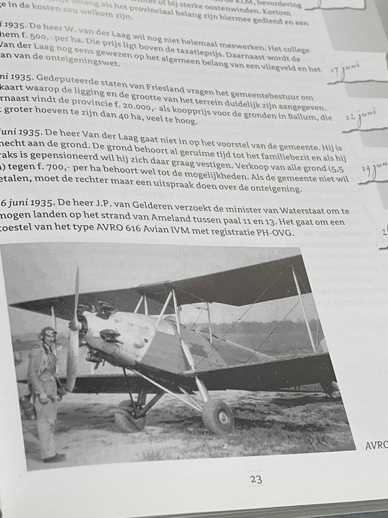 Logboek van een vliegveld - vliegveld Ameland  1916-2007, Verzamelen, Ophalen of Verzenden, Zo goed als nieuw, Boek of Tijdschrift