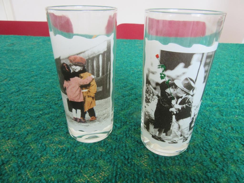 2 Longdrink glazen Kim Anderson -by Verkerke - nieuwstaat, Ophalen of Verzenden, Zo goed als nieuw, Frisdrankglas