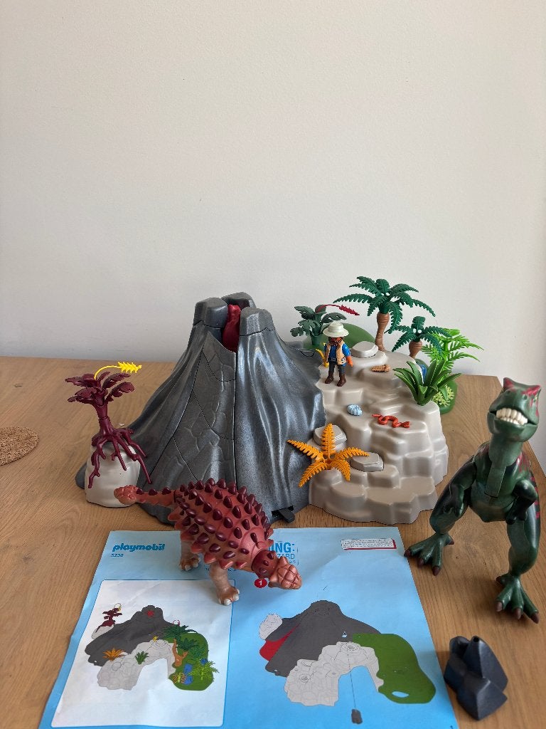 Playmobil 5230 Vulkaan met T-Rex en Ankylosaurus, Ophalen of Verzenden, Gebruikt, Losse onderdelen