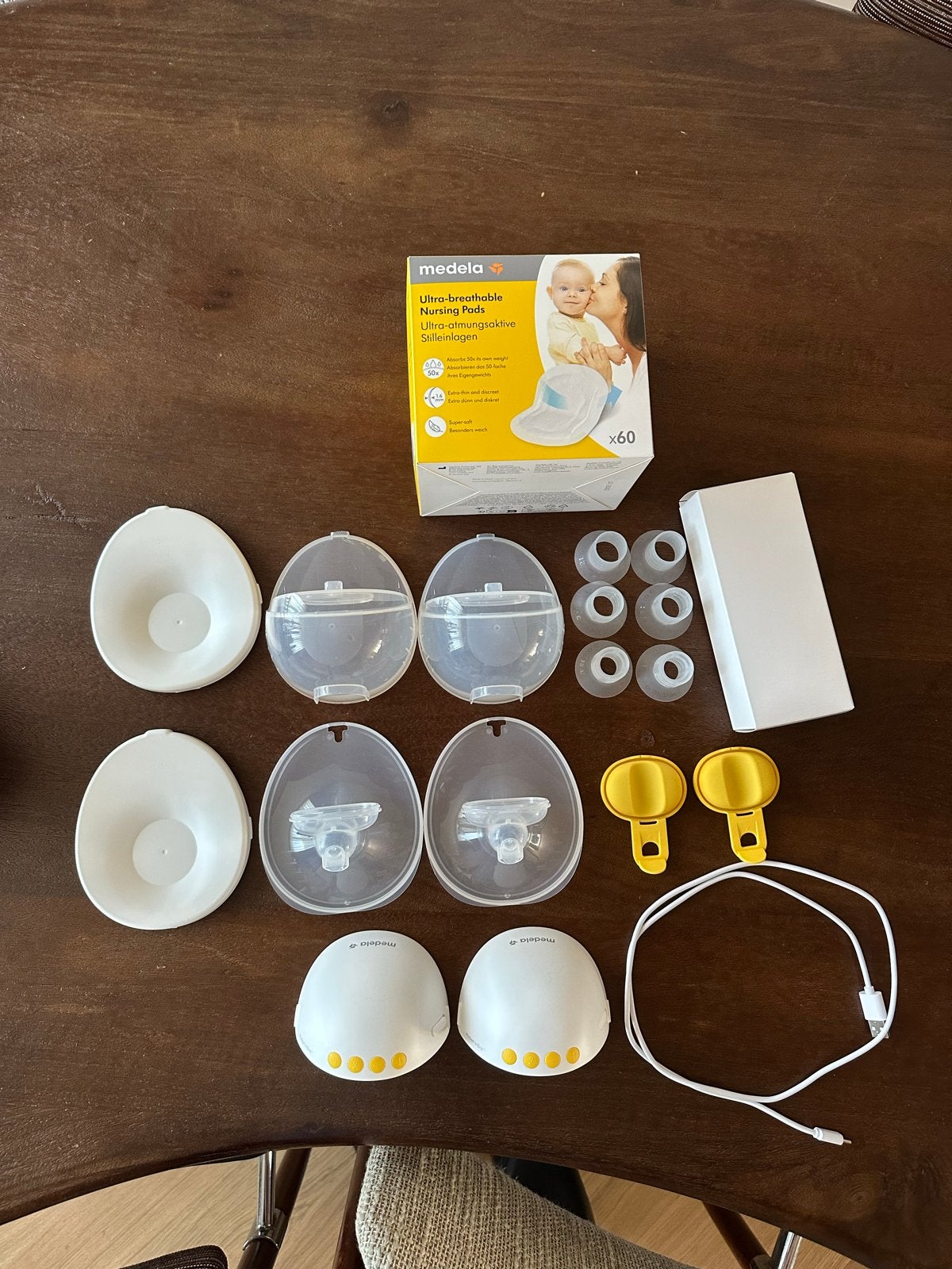 Medela motion inbra Handsfree Borstkolf, Kinderen en Baby's, Gebruikt, Medela, Borstkolf, Ophalen of Verzenden