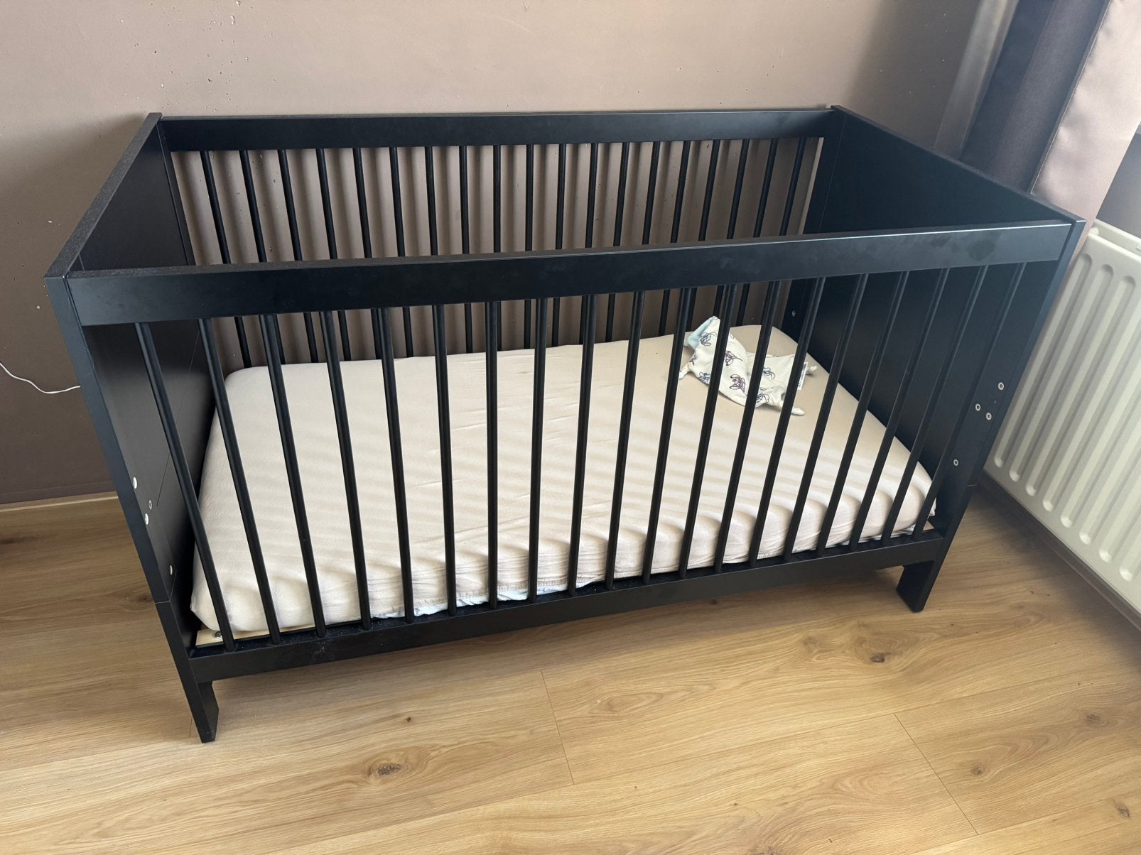 Complete Babykamer: Ledikant, Commode en Kledingkast, Ophalen, Gebruikt, Jongetje of Meisje