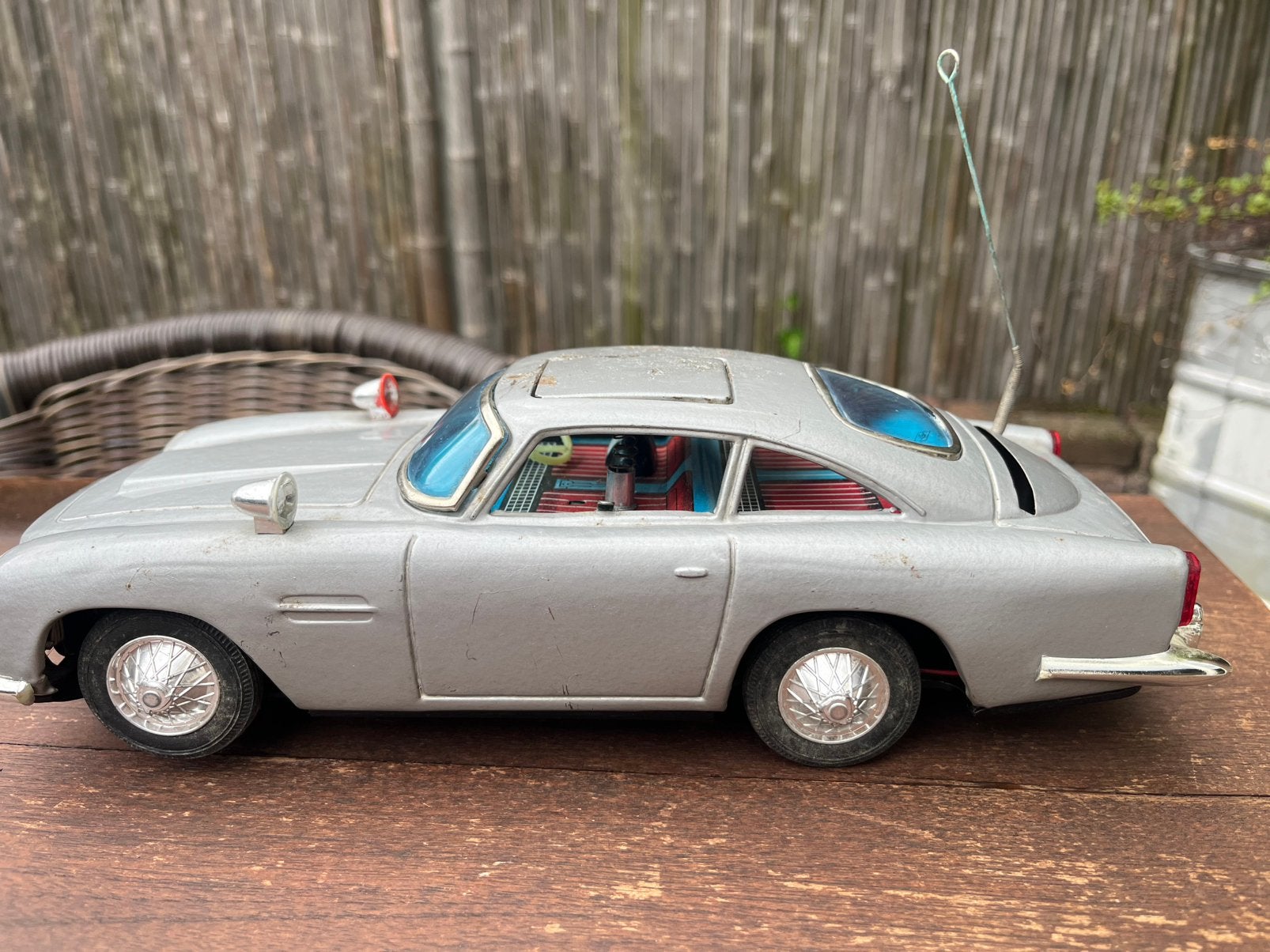 Blikken aston martin james bond 007 Bandai, Antiek en Kunst, Ophalen of Verzenden
