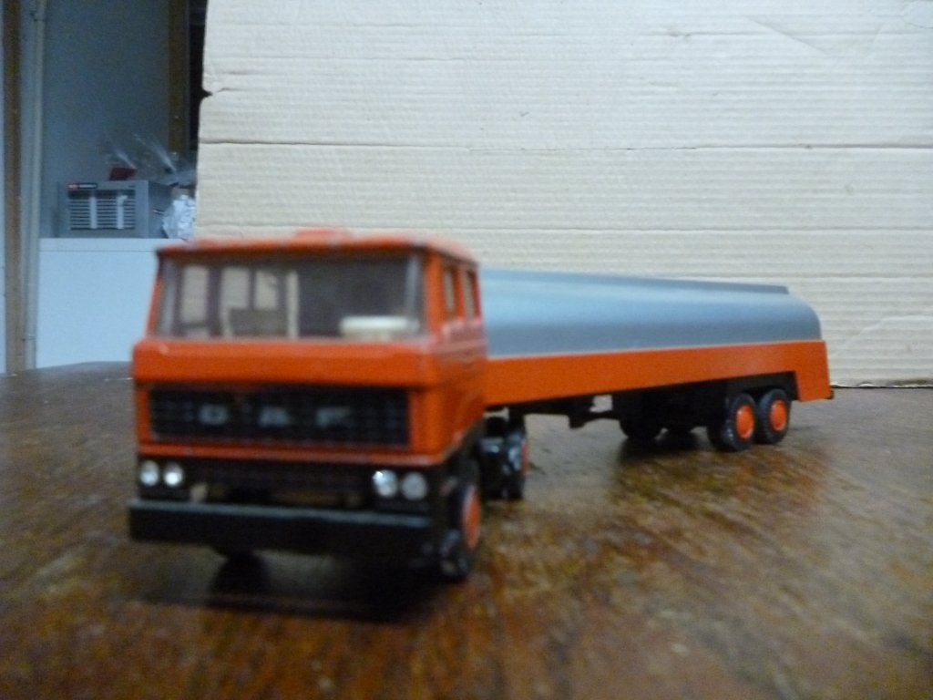 DAF 2800 met tanktrailer demo, Ophalen of Verzenden, Zo goed als nieuw, Bus of Vrachtwagen, Lion Toys