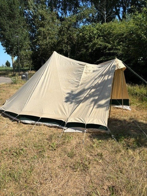 Tent Pyramide IV Cabanon, Ophalen, Gebruikt, Tot en met 4