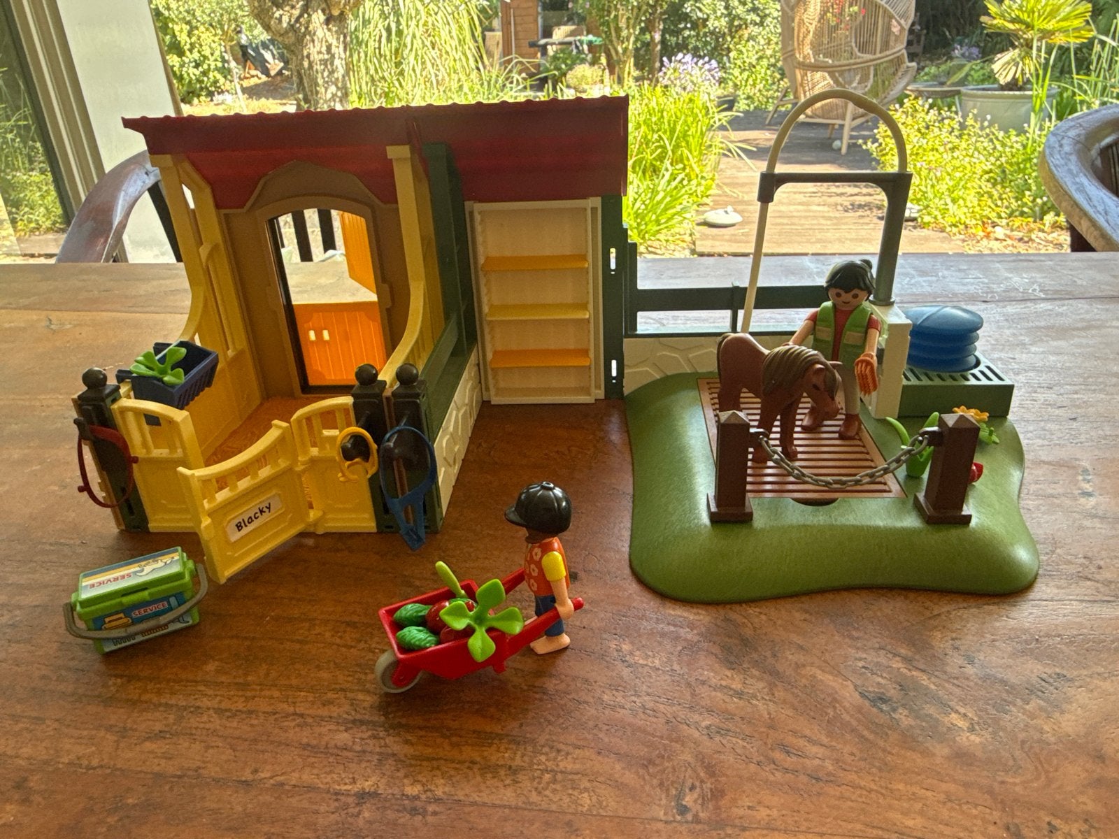 Playmobil paarden wasplaats, met stal en Accessoires, Ophalen, Gebruikt