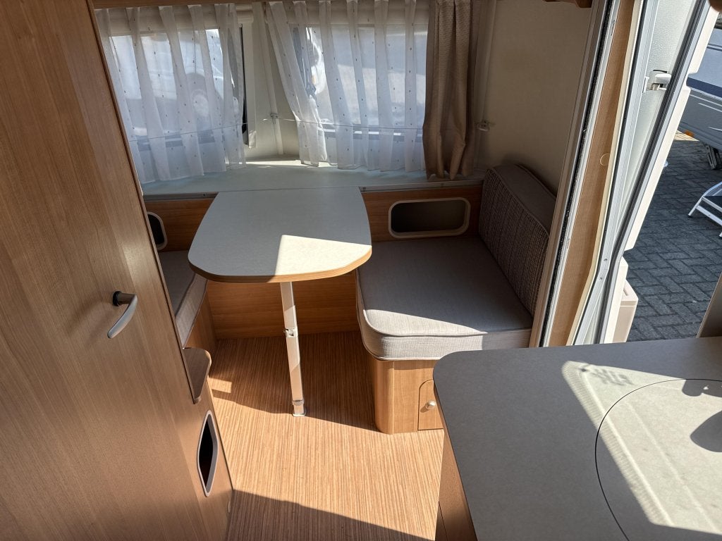Eriba Triton 430, Caravans en Kamperen, Caravans, Kachel, 750 - 1000 kg, 4 tot 5 meter, Eriba