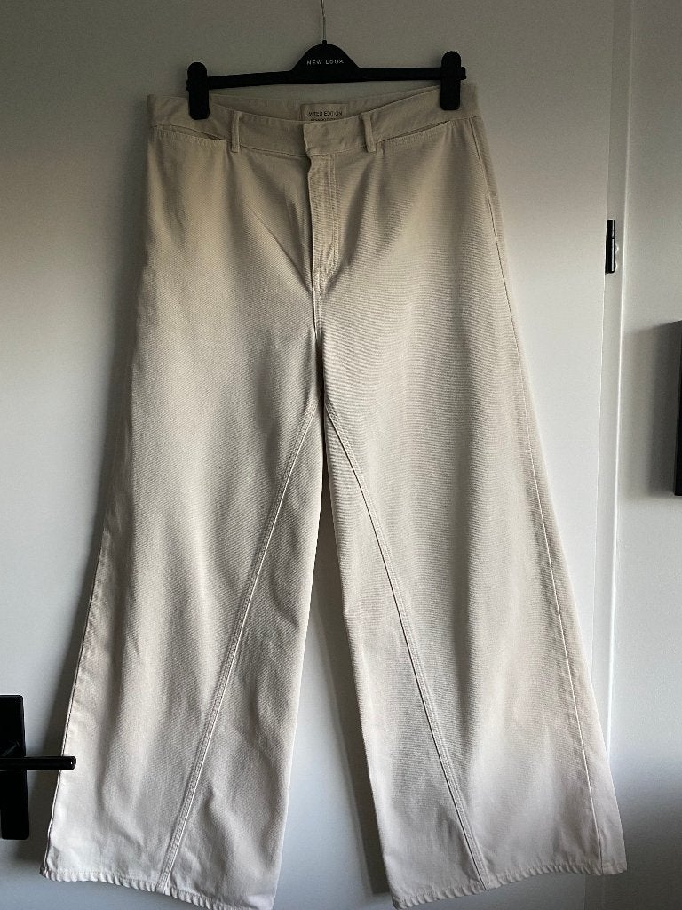 WIJDE BROEK BEIGE Massimo Dutti mt 44, Massimo Dutti, Beige, Maat 42/44 (L), Ophalen of Verzenden