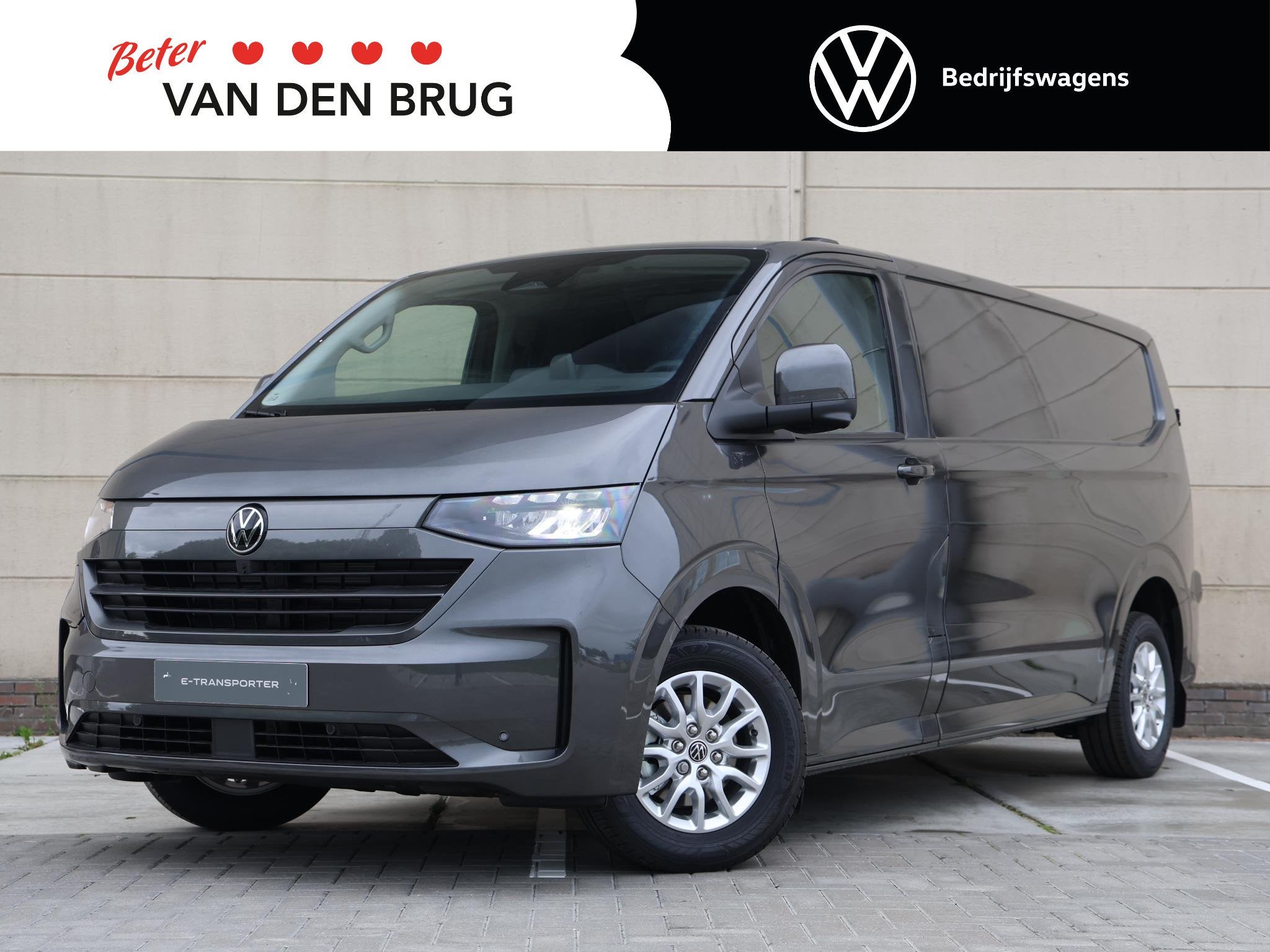 Volkswagen Transporter Style 2.5 eHybrid 233PK L2 Automaat |, Auto's, Automaat, 4 cilinders, Volkswagen, Bedrijf