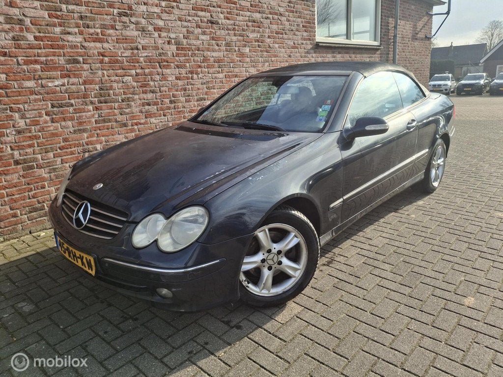 Mercedes CLK-klasse Cabrio 200 K. Avantgarde, Auto's, Automaat, Achterwielaandrijving, Gebruikt, 4 cilinders