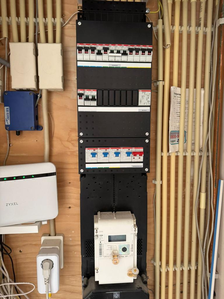 Elektricien regio Utrecht | groepenkast | elektra, Diensten en Vakmensen, Elektriciens