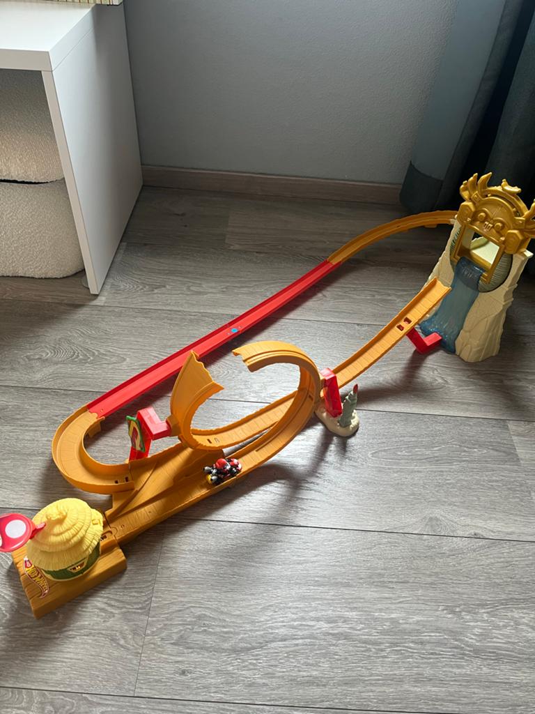 Hot Wheels Mario Kart Racebaan met Looping, Ophalen, Racebaan, Zo goed als nieuw, Hot Wheels