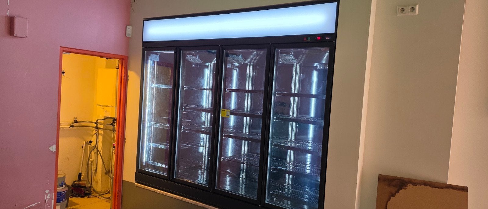 INS-2060BL Upright Glazen Deur Koeler - Perfect voor Horeca, Ophalen of Verzenden