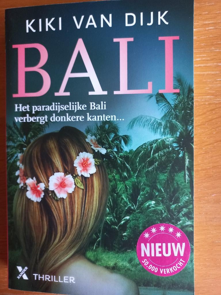 Titels van Kiki van Dijk., Ophalen of Verzenden, Gelezen