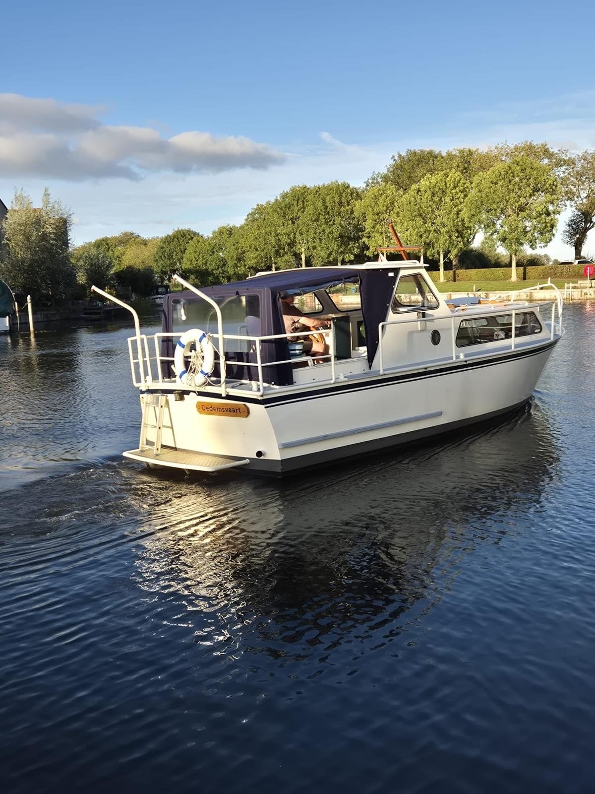 Kempala Kruiser - Ruime en comfortabele motorboot OK, Watersport en Boten, Kruiser, Ophalen, Diesel, Boegschroef