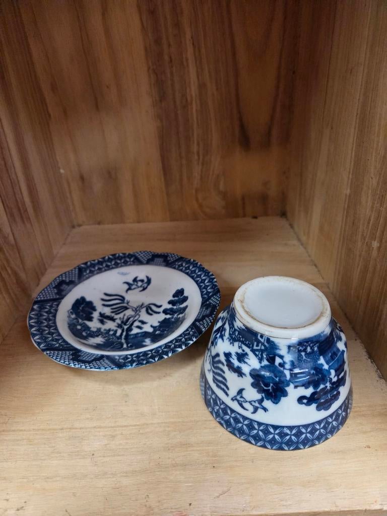 Blauw-wit kop en schotel met patroon, Ophalen of Verzenden