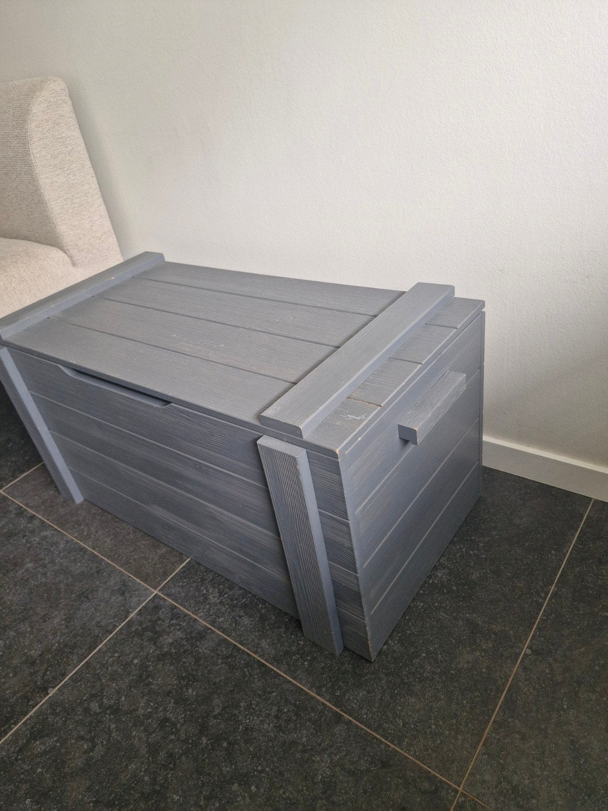 Woood Dennis speelgoedkist. Opbergkist., Ophalen, 50 tot 100 cm, Minder dan 50 cm
