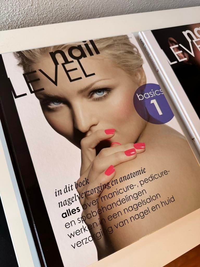 1 Nagelverzorging en anatomie, Ophalen of Verzenden, Nieuw, Overige niveaus, Overige vakken