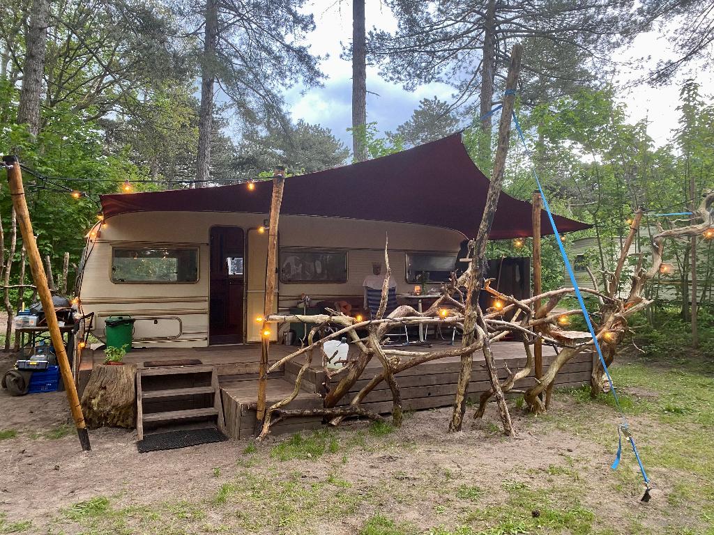 Knusse caravan te huur (camping Bakkum), Caravans en Kamperen