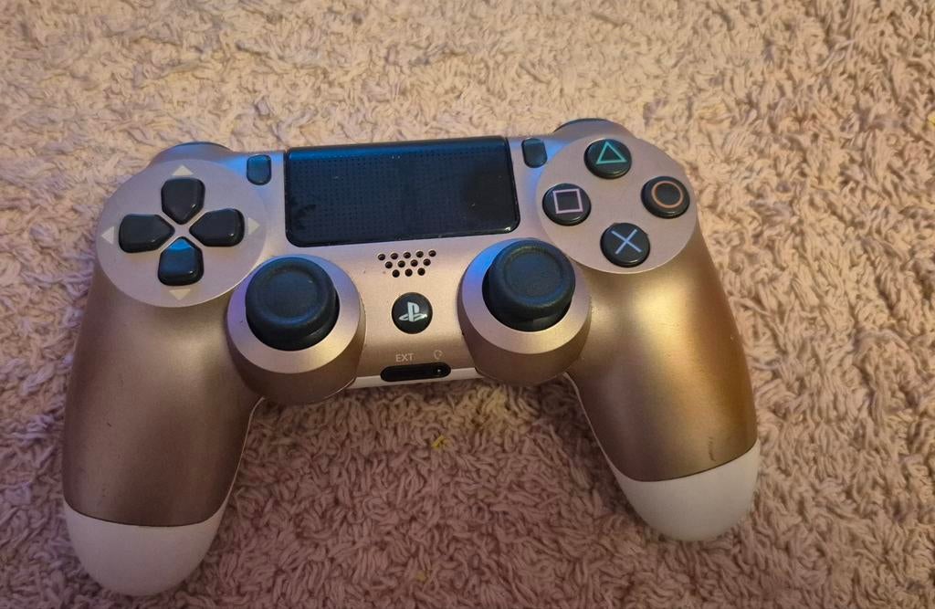 Playstation 4 rose gold dualshock v2 controller roze, Spelcomputers en Games, Spelcomputers | Sony PlayStation Consoles | Accessoires