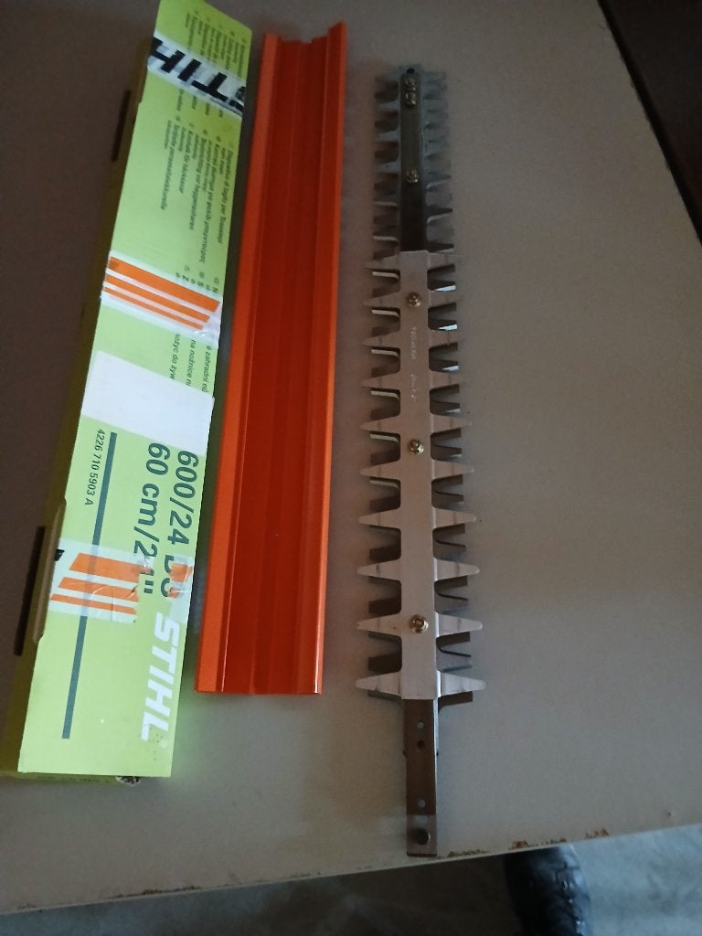Niewe Stihl messen 600mm, Ophalen of Verzenden, Nieuw, Benzine