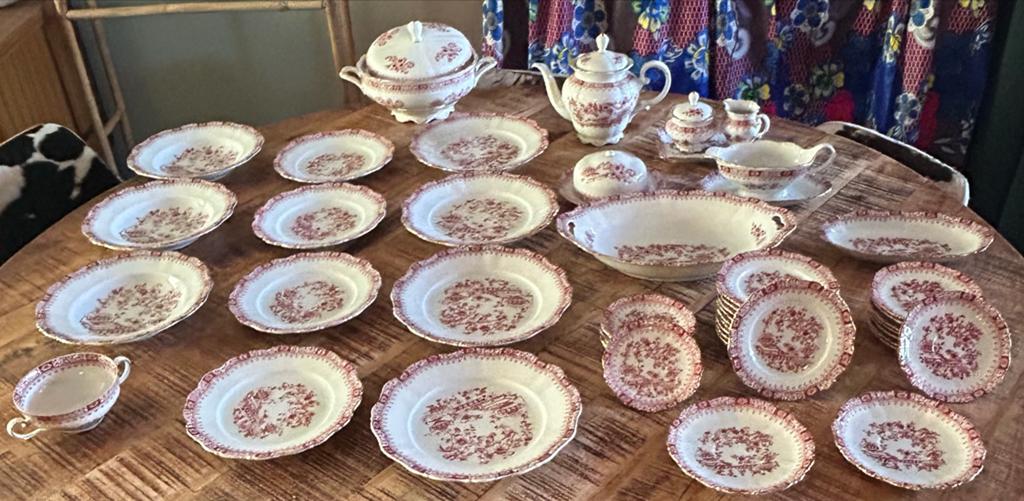 Groot porseleinen servies - Seltmann Weiden Bavaria, Antiek en Kunst, Ophalen