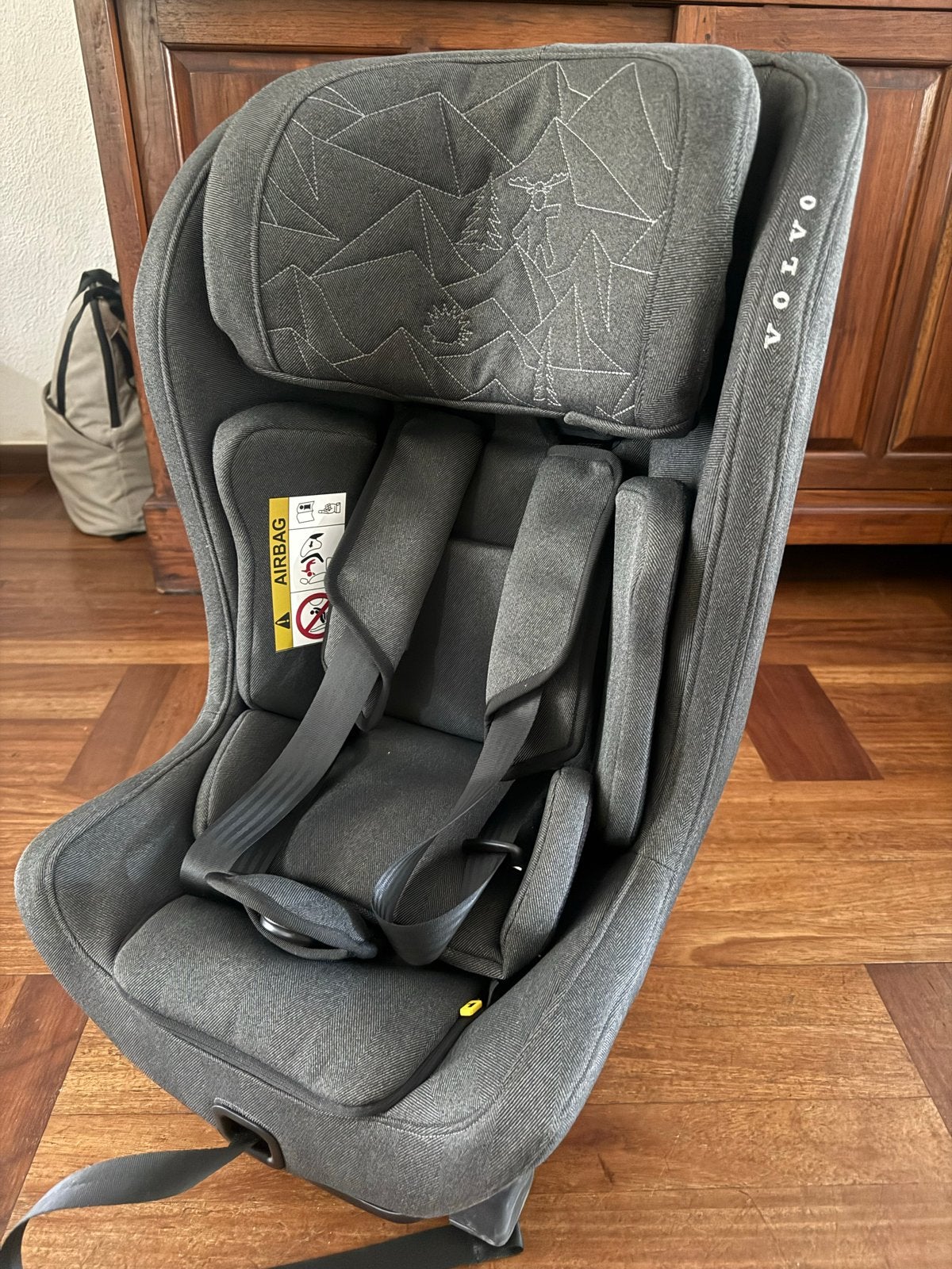 Volvo Kinderzitje - nieuw, Kinderen en Baby's, Autostoeltjes, Autogordel of Isofix, 0 t/m 18 kg, Verstelbare rugleuning, Zo goed als nieuw