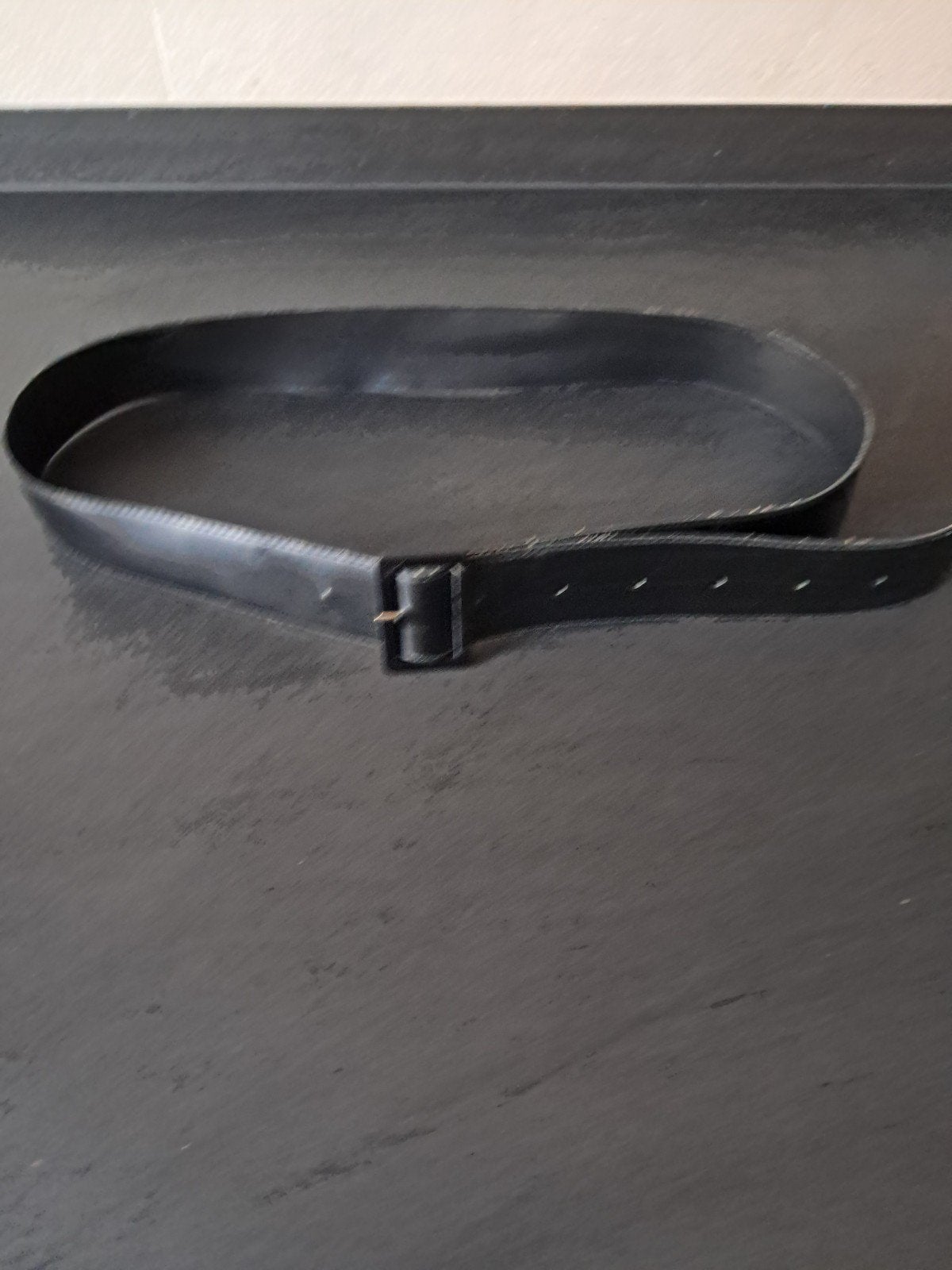 Riem zwart lak leer is zéér netjes geen gebreken, Kleding | Dames, Ophalen of Verzenden, Zo goed als nieuw, Zwart, Tailleriem