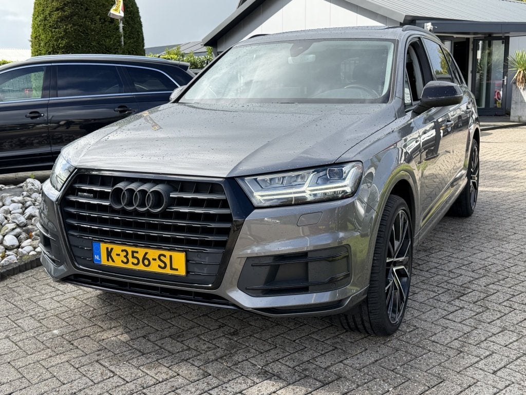 Audi Q7 3.0 TDI Quattro 2016 S-Line 7-Persoons Trekhaak Pano, Automaat, Gebruikt, 241 €/maand, Leder