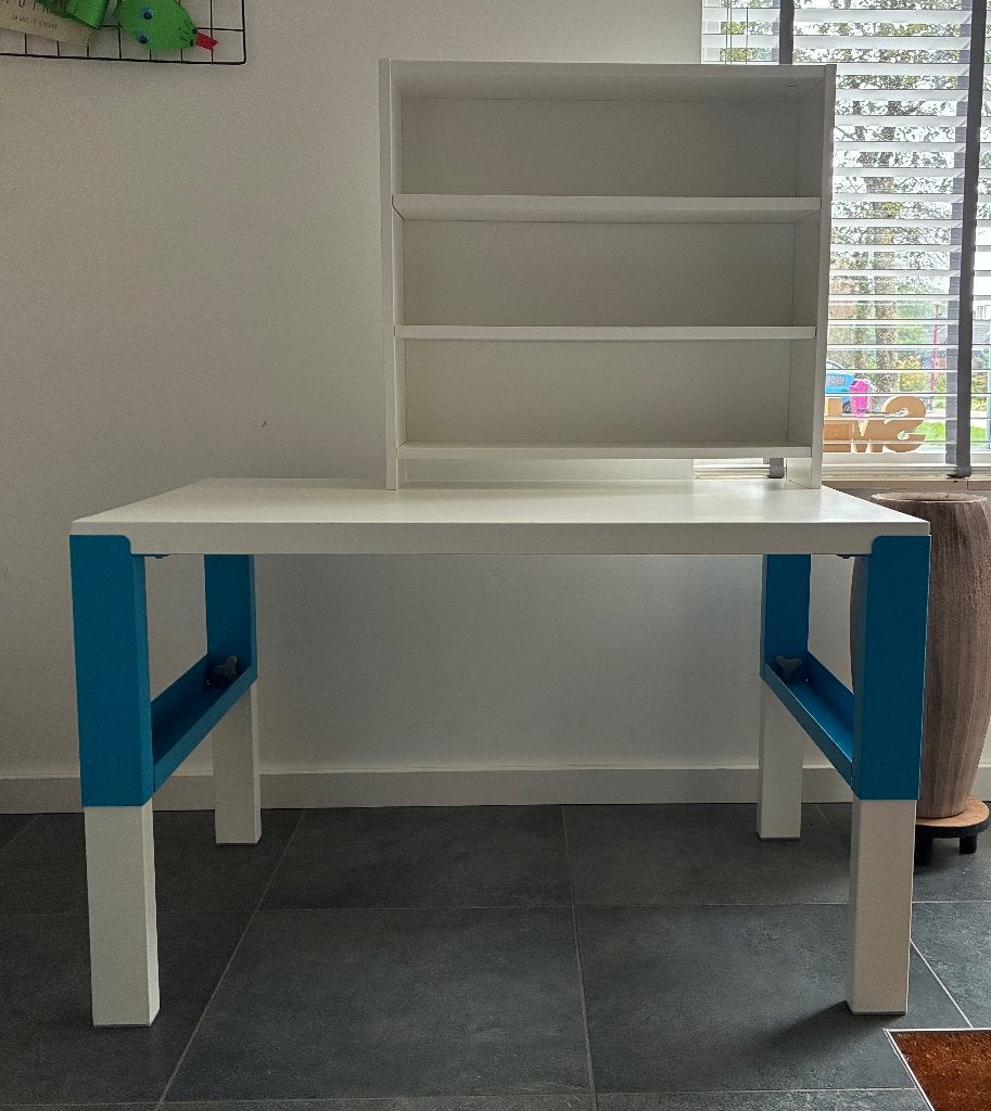 Ikea kinder bureau, Gebruikt, 96 cm, Kinderbureau, In hoogte verstelbaar