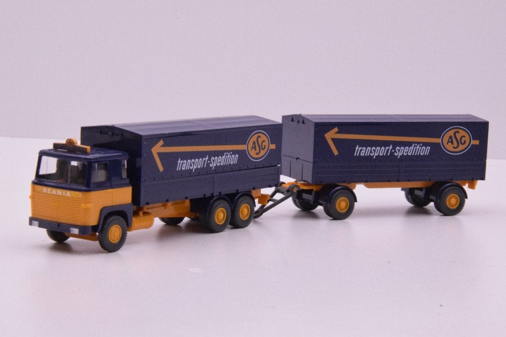 Scania 111  '' ASG spedition Sweden  ''  Wiking, Ophalen of Verzenden, Zo goed als nieuw, Bus of Vrachtwagen, Wiking