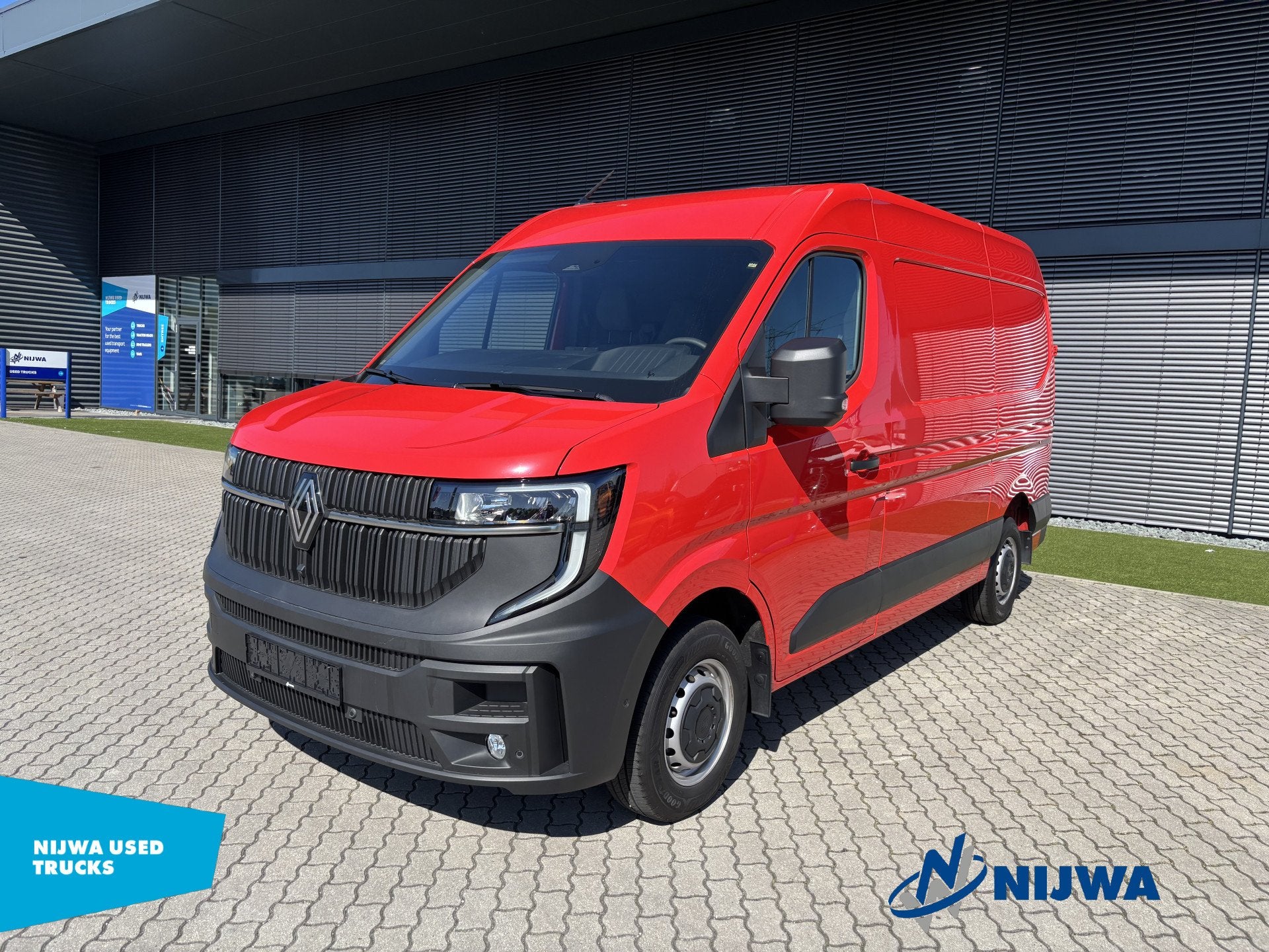 Renault Master 130 L2H2 Carplay + Betimmering (bj 2024), Voorwielaandrijving, Stof, Gebruikt, Euro 6